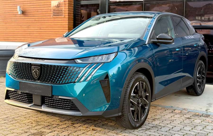 PEUGEOT 3008 ALLURE FULL OPTION